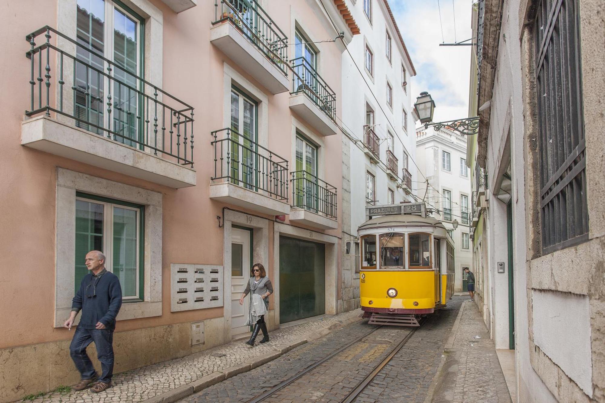 Bairrus Lisbon Apartments - Alfama II מראה חיצוני תמונה